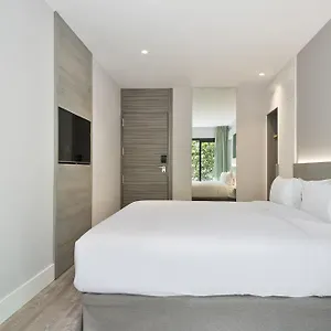 Niu *** Barcelona